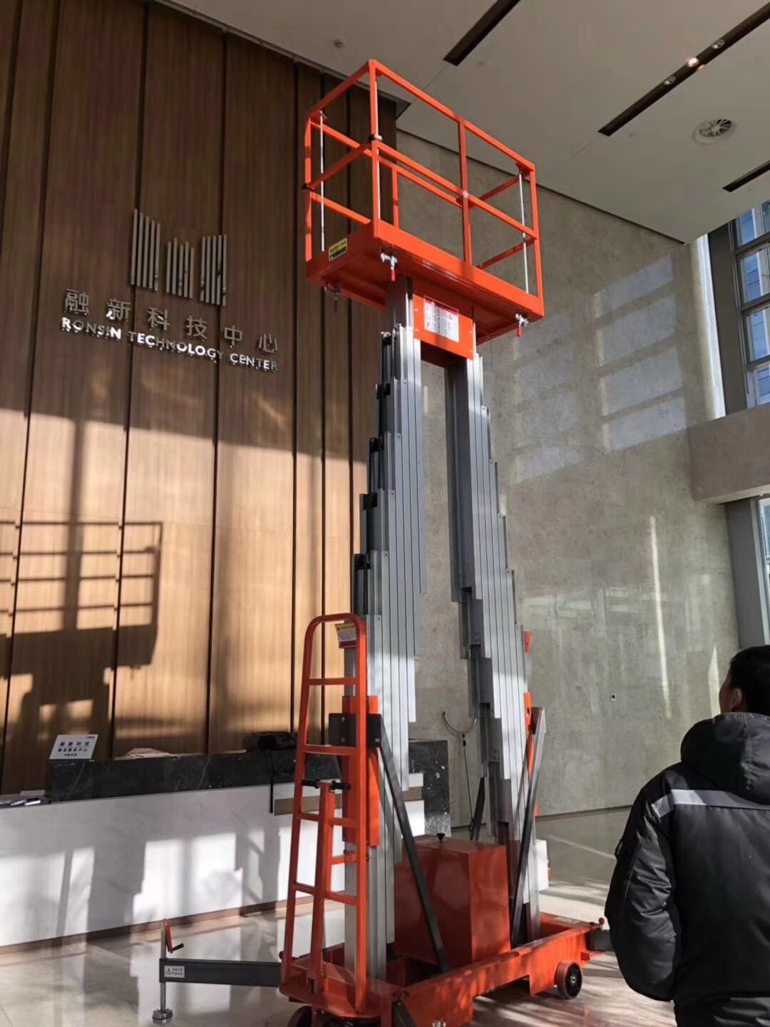 北京科技公司，安裝調試現(xiàn)場